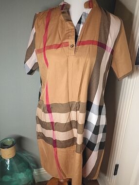 Designer Look Women's Tan& Red Plaid Short Sleeve Dress- Med